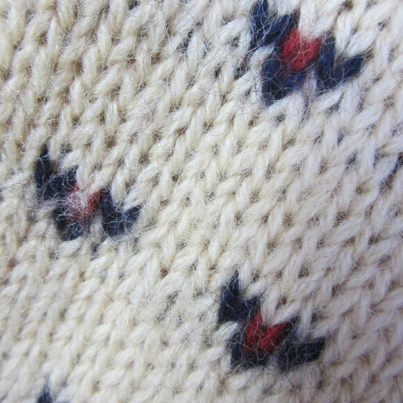 J Crew Womens Small Ivory Red Navy Reindeer Wool LS Sweater Crew Neck Hand Knit - Picture 10 of 11